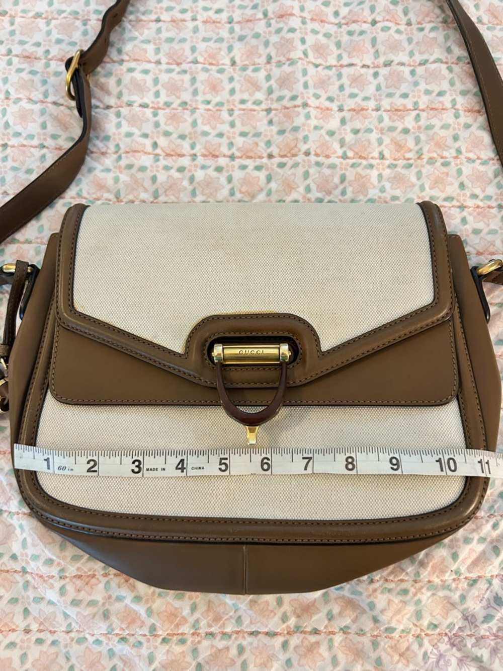 Gucci Derby Shoulder Bag in Cream Canvas and Brown Leather trim - Picture 14 of 17